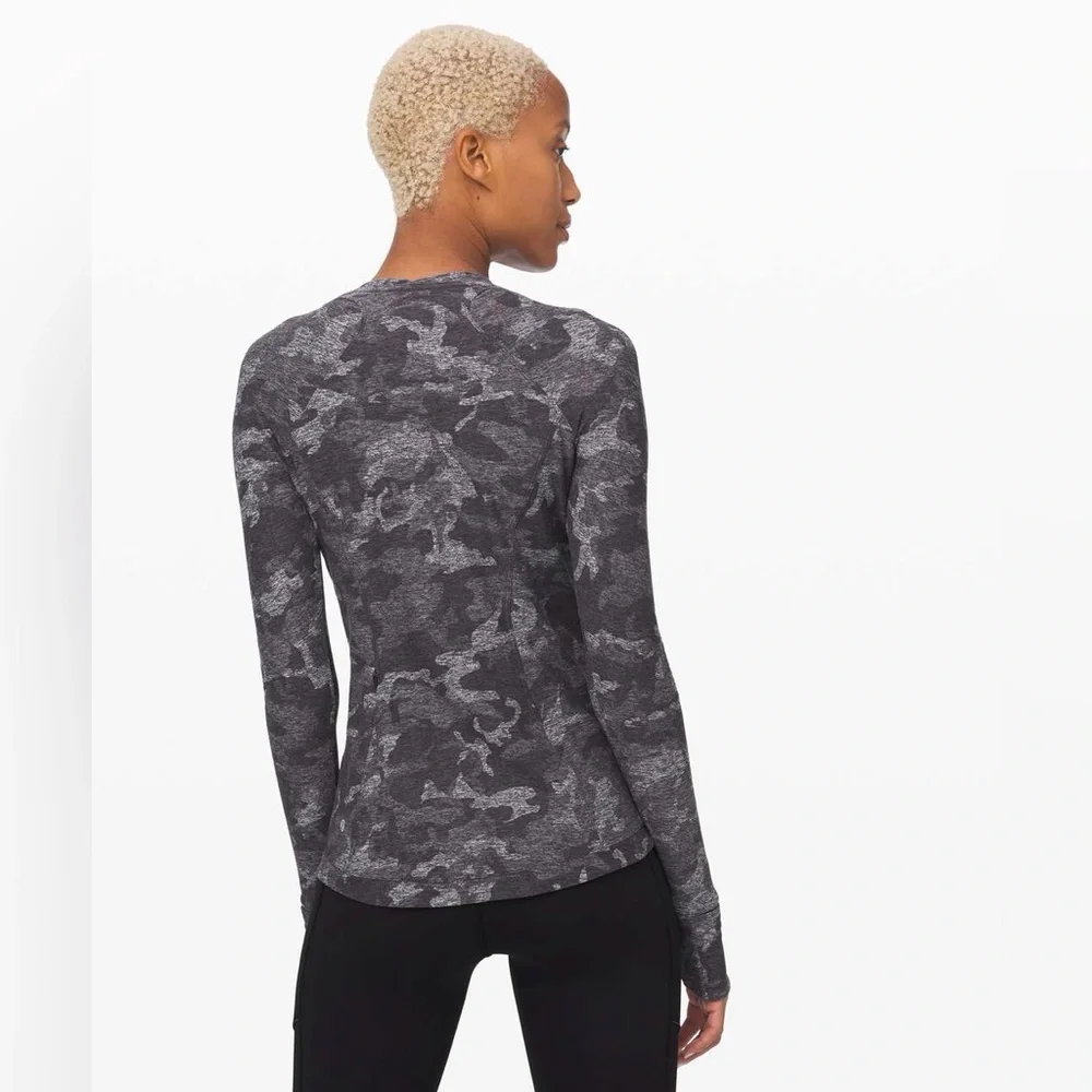 Lululemon Runderful Long Sleeve in Incognito Camo HTR Black Size 12.